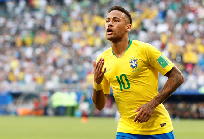 tiền đạo Neymar đã tỏa sáng rực rỡ qua đó giúp Brazil giành vé vào Tứ kết.