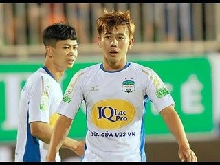 Công Phượng ‘mất điểm’ trong trận thua của CLB HAGL trước Khánh Hòa