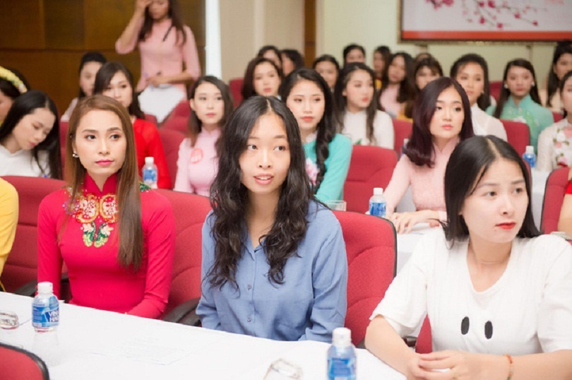 Lần đầu tiên, Hoa hậu Việt Nam có thí sinh đang làm Tiến sĩ