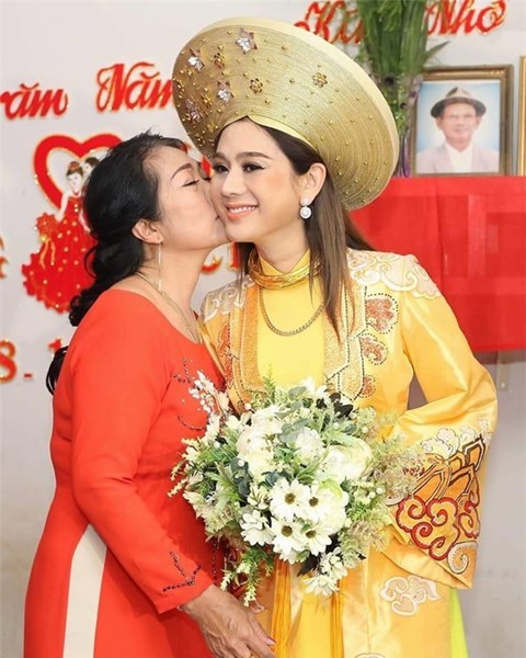 Mẹ chồng Lâm Khánh Chi