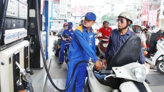 Giá xăng hôm nay ngày 17/7: Giá xăng dầu giảm mạnh