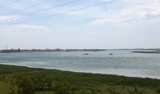 Nghệ An: Hai vợ chồng đi đánh cá mất tích trên sông Lam