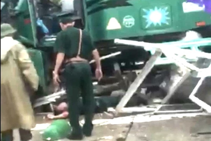 Đang trực bốt gác, trung tá biên phòng ở Quảng Bình bị xe container tông tử vong