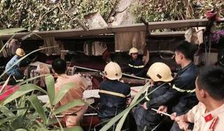 Hiện trường vụ tai nạn xe khách giường nằm lao xuống vực ở Cao Bằng