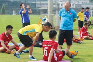Bốc thăm lại bóng đá nam ASIAD 2018, U23 Việt Nam gặp bất lợi?