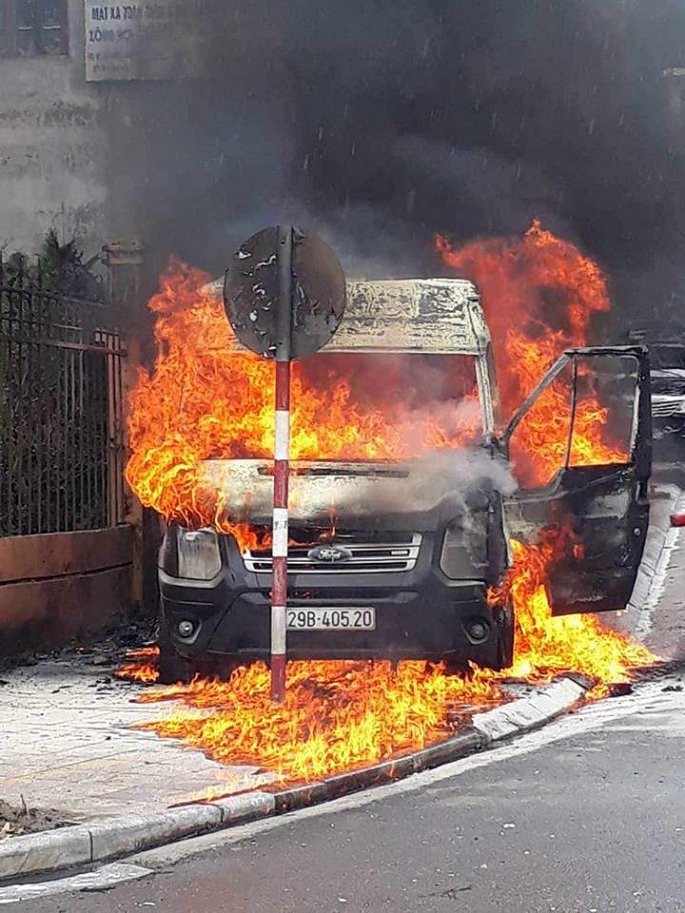 Dùng xe hút bể phốt chữa cháy ở Sapa:Lãnh đạo địa phương nói gì?
