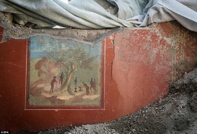 Bích họa 2.000 năm tuổi của người La Mã cổ đại được khai quật