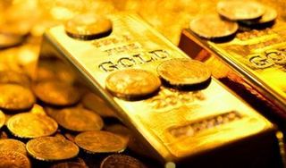 Giá vàng hôm nay 10/8: USD tăng vọt, vàng chìm xuống đáy