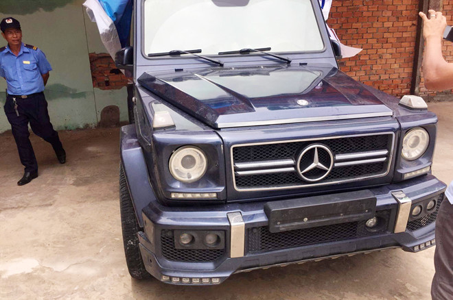 Công an nói gì về xe Mercedes Benz G55 gắn biển đỏ giả ở Cần Thơ 