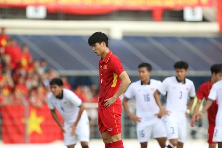 HLV Park Hang Seo đưa ra quyết định về Công Phượng sau 2 quả hỏng Penalty đáng tiếc