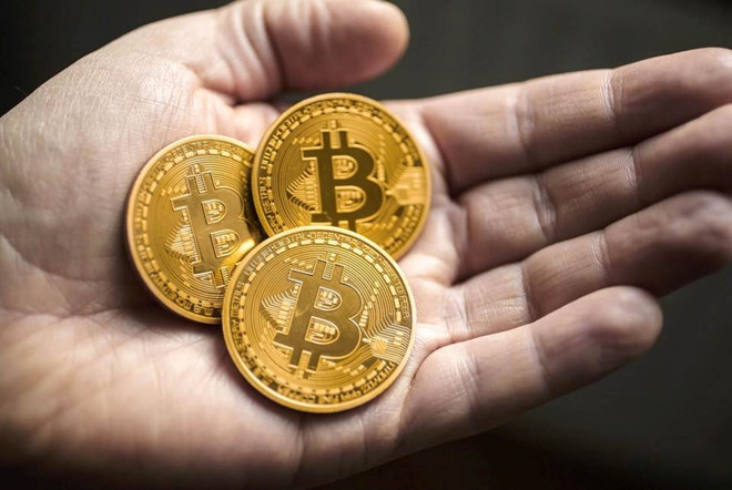 Giá Bitcoin hôm nay 16/8: Nhích dần lên trong hy vọng