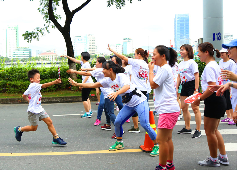 Giải chạy Seabank run for the future gây quỹ cho trẻ em nghèo hiếu học