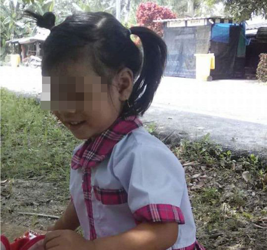 Bé 3 tuổi ngạt khí tử vong vì bị bỏ quên trên xe ô tô đến trường 