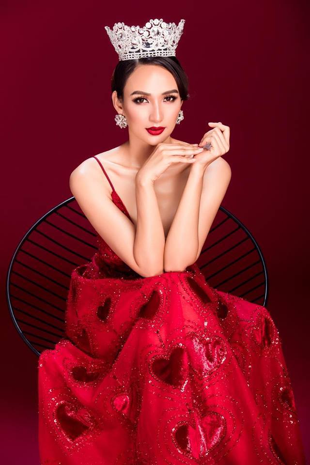 Hoa hậu Ngọc Diễm: May quá 10 năm sau đăng quang không có scandal nào