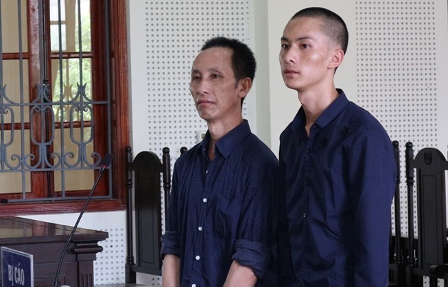 Hai cha con ở Nghệ An cùng lĩnh án tù vì ma túy
