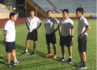 CLB bóng đá Nam Định phải đi 'vay để sống', sẵn sàng bỏ V-League