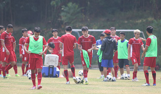 HLV Park Hang-seo gây 'sốc' với đội hình trong trận đấu UAE