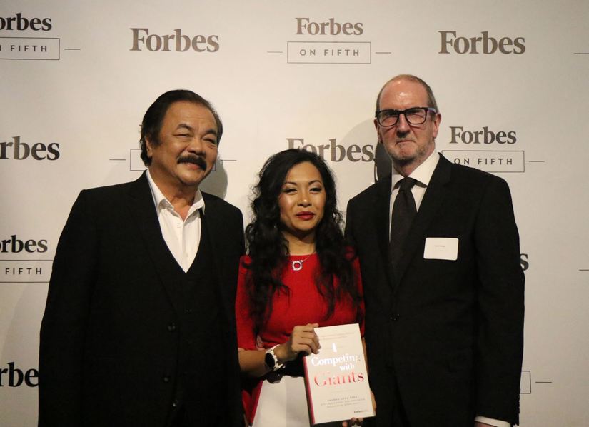 ForbesBooks ra mắt tại Mỹ cuốn sách đầu tiên của một doanh nhân Việt Nam