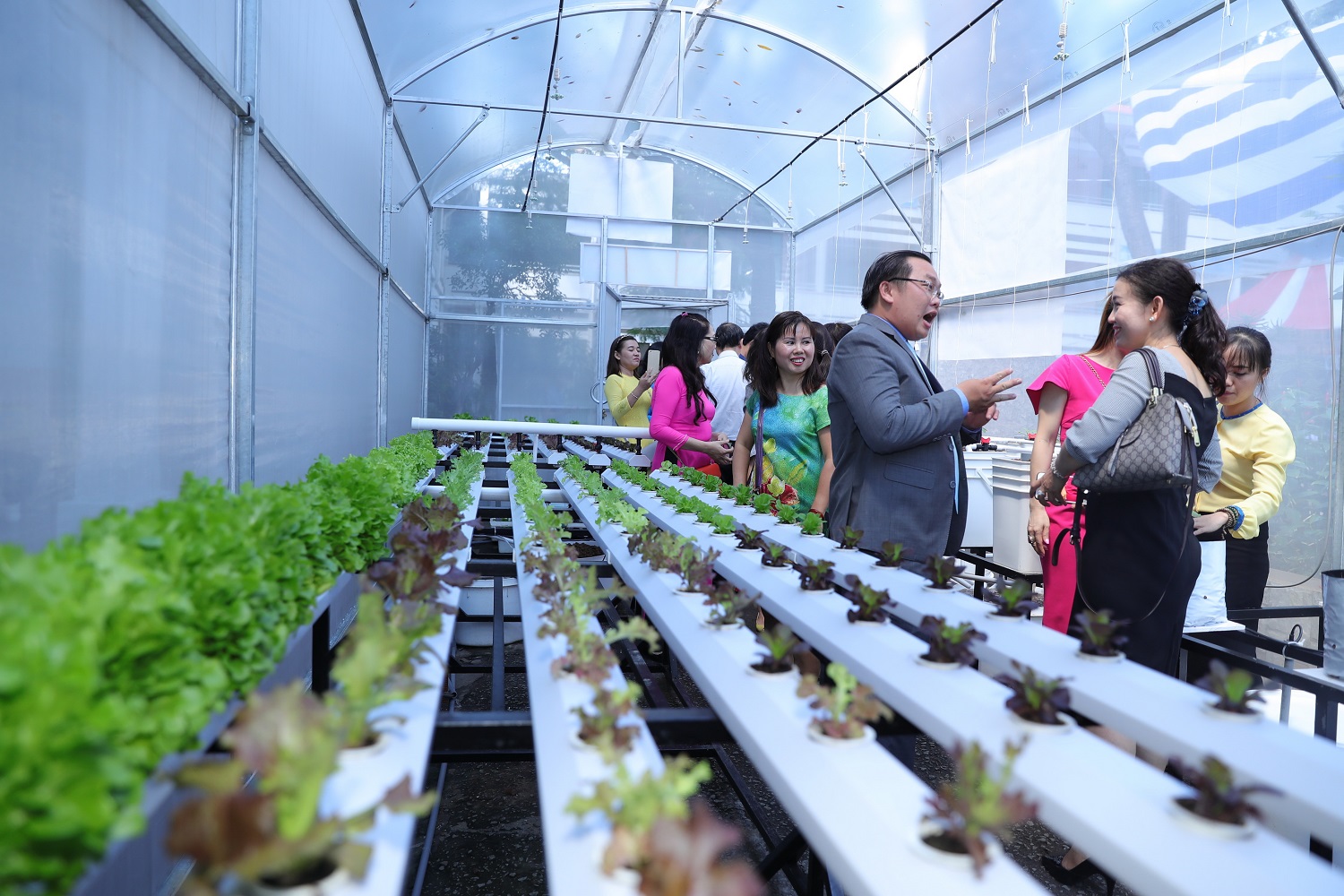 Trường vinh dự có 2 giáo viên tham gia Hội thi GV dạy giỏi cấp thành phố và đều đạt giải cấp thành phố