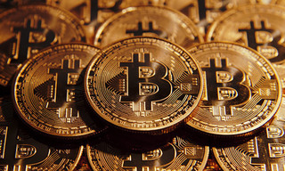 Giá Bitcoin hôm nay 7/9: Bitcoin bất ngờ lao dốc không phanh