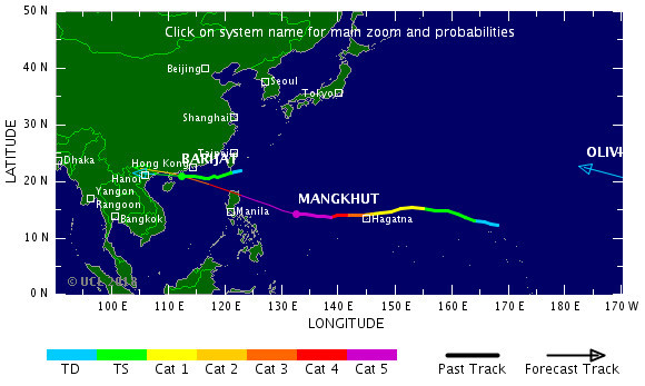 Siêu bão Mangkhut giật cấp 17 ầm ầm đi vào khu vực Biển Đông