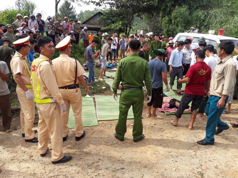 Chùm ảnh tai nạn thảm khốc khiến 15 người thương vong ở Lai Châu