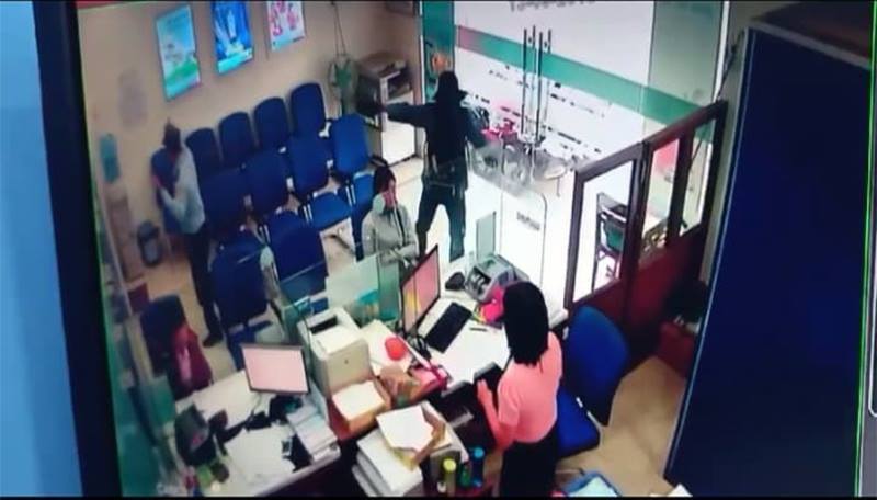 Kẻ dùng súng cướp ngân hàng ở Tiền Giang sa lưới