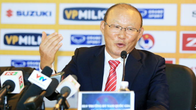 HLV Park Hang Seo muốn đánh bại đội bóng của Guus Hiddink