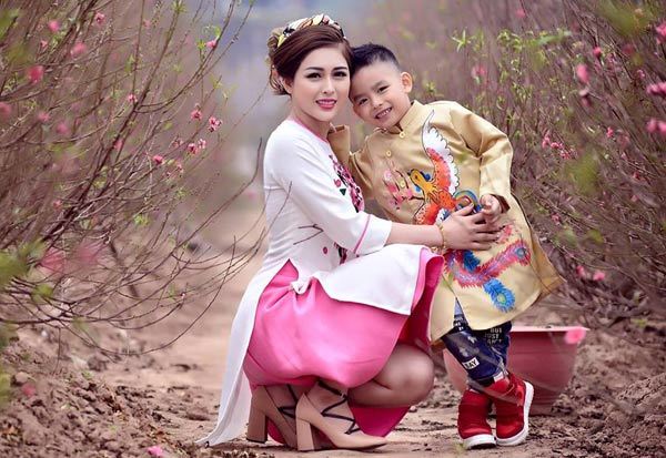 Diễn viên Thanh Hiền: 'Làm mẹ đơn thân nhiều dằn vặt và thiệt thòi lắm'
