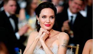 Đẩy nhanh thủ tục ly hôn Brad Pitt, Angelina Jolie sắp lấy người tình tỷ phú?