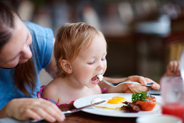 ăn trứng mỗi ngày có thể làm giảm nguy cơ mắc bệnh tim mạch và đột quỵ.