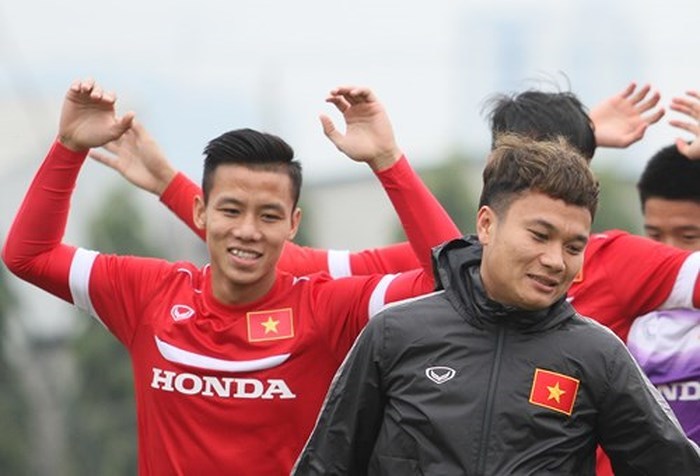 HLV Park nên gọi Ngọc Hải Phi Sơn và Võ Huy Toàn cho AFF Cup
