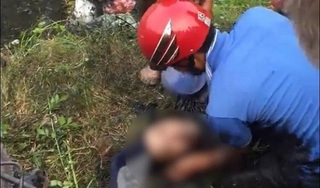 Hưng Yên: Người phụ nữ chết thảm sau khi lao xuống mương nước thải