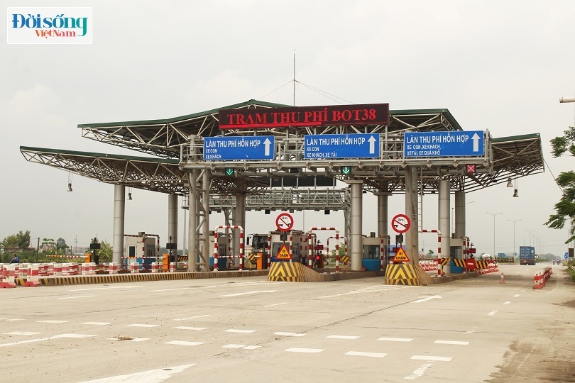 ​Trạm thu phí BOT 38 nối đường QL1 với QL5 qua địa phận Bắc Ninh và Hải Dương. 