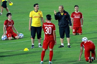 Công Phượng tỏa sáng, đội tuyển Việt Nam hạ Seul FC