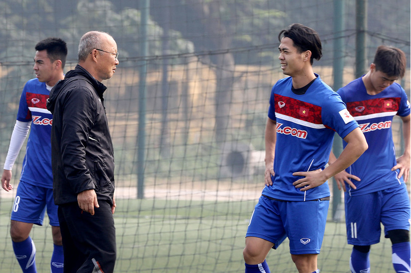 HLV Park Hang Seo đã tìm được người đá thay Văn Thanh ở AFF Cup 2018?