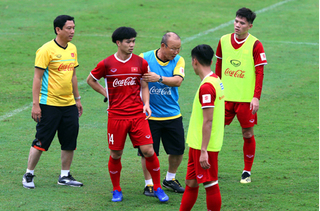 HLV Park Hang Seo vẫn chưa 'chốt' được đội hình ưng ý dự AFF Cup 2018