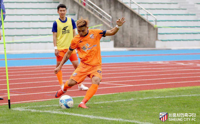 cầu thủ Nam Định nhận được lời chiêu mộ từ xứ Kim Chi