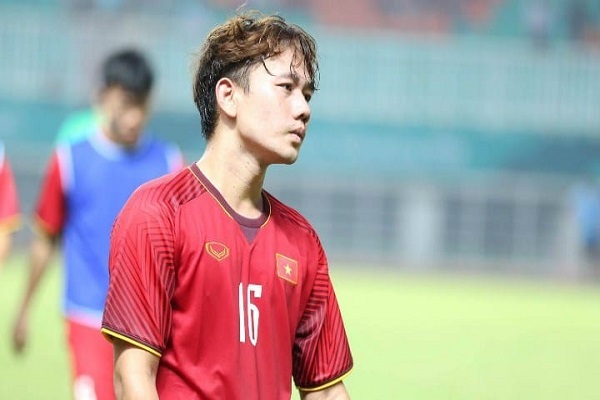 Trần Minh Vương biết mình bị loại khi còn ở Hàn Quốc