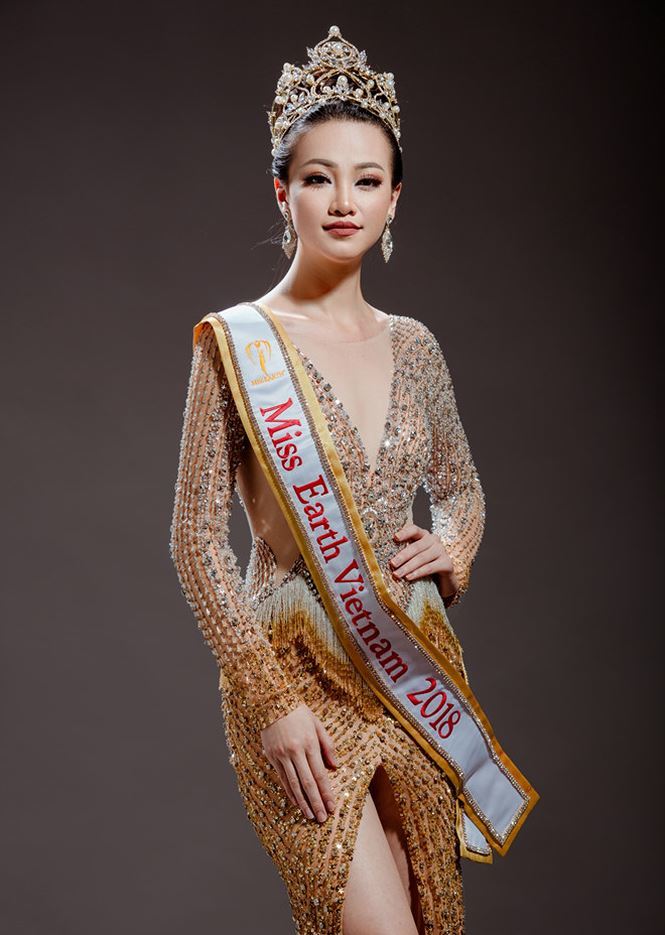 Cận cảnh đường cong nóng bỏng của Hoa hậu Trái đất 2018 Phương Khánh
