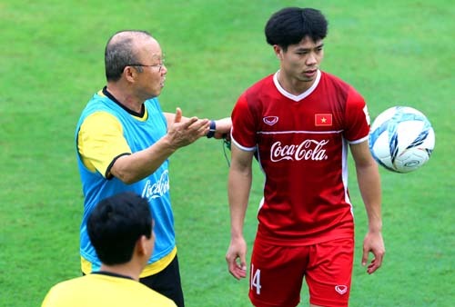 Tiền đạo Công Phượng mang số áo 14 tại đội tuyển Việt Nam