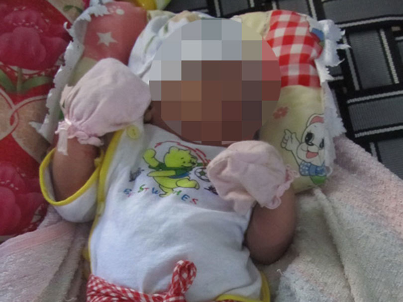 Hải Dương: Phát hiện bé gái sơ sinh bị bỏ rơi trong ba lô