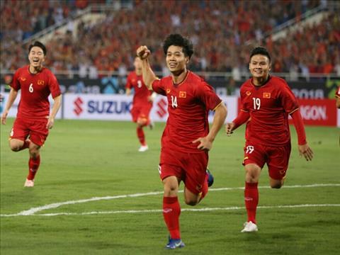Đội tuyển Việt Nam và Malaysia đã cống hiến cho người hâm 