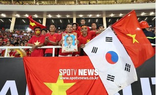Báo chí Hàn Quốc tin tuyển Việt Nam giành chiến thắng trước Myanmar