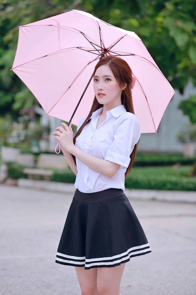 Lột bỏ vẻ sexy, hot girl Thảo My gây ngạc nhiên với hình ảnh nữ sinh4