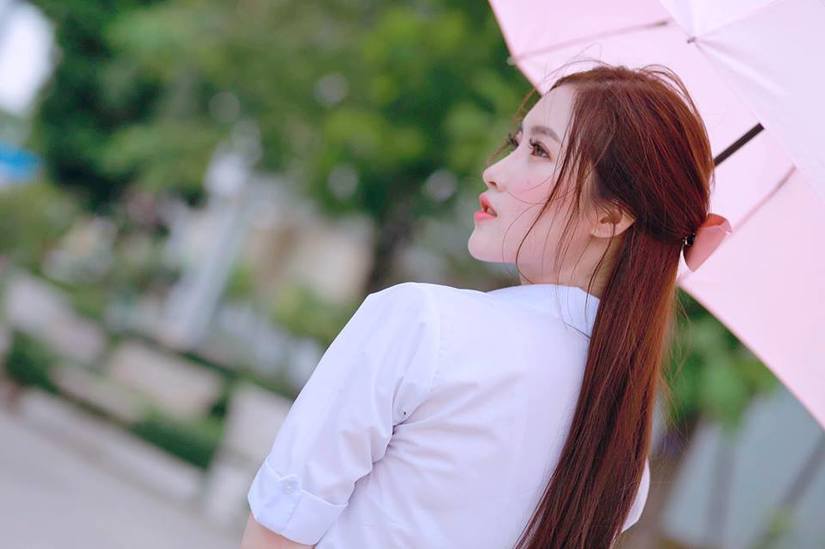 Lột bỏ vẻ sexy, hot girl Thảo My gây ngạc nhiên với hình ảnh nữ sinh5