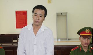 Gã đàn ông biến thái hiếp dâm 2 con gái ruột bị tuyên 19 năm tù