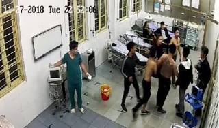 Khởi tố vụ côn đồ lao vào bệnh viện truy sát bệnh nhân ở Hà Nam