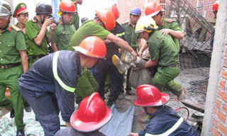 Quảng Ninh: Sập sàn công trình, 2 công nhân tử vong