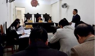Đề nghị hủy quyết định của Bộ trưởng Giáo dục đối với ông Hoàng Xuân Quế
